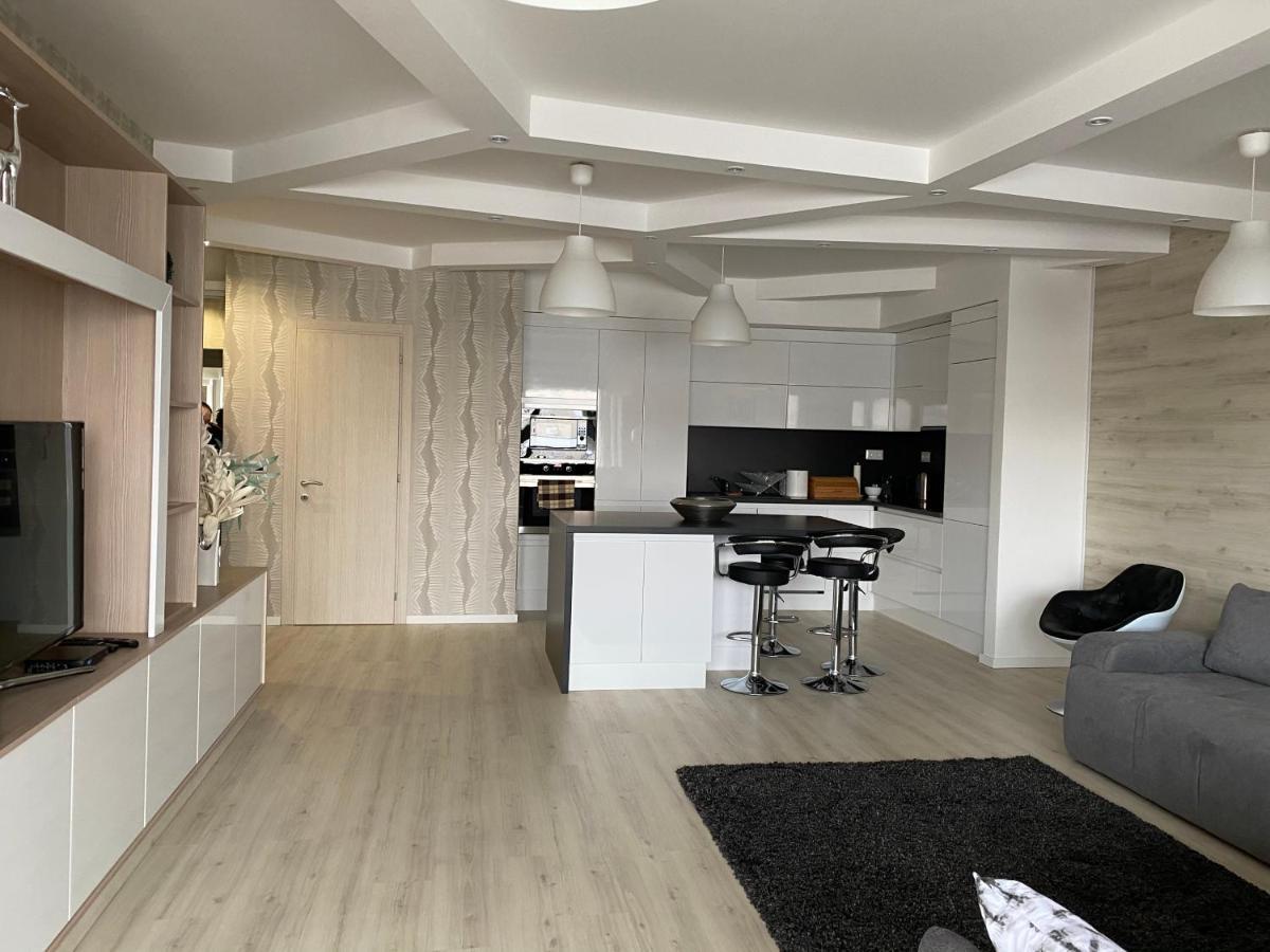 Parizsi Udvar I. Apartment Дебрецен Экстерьер фото